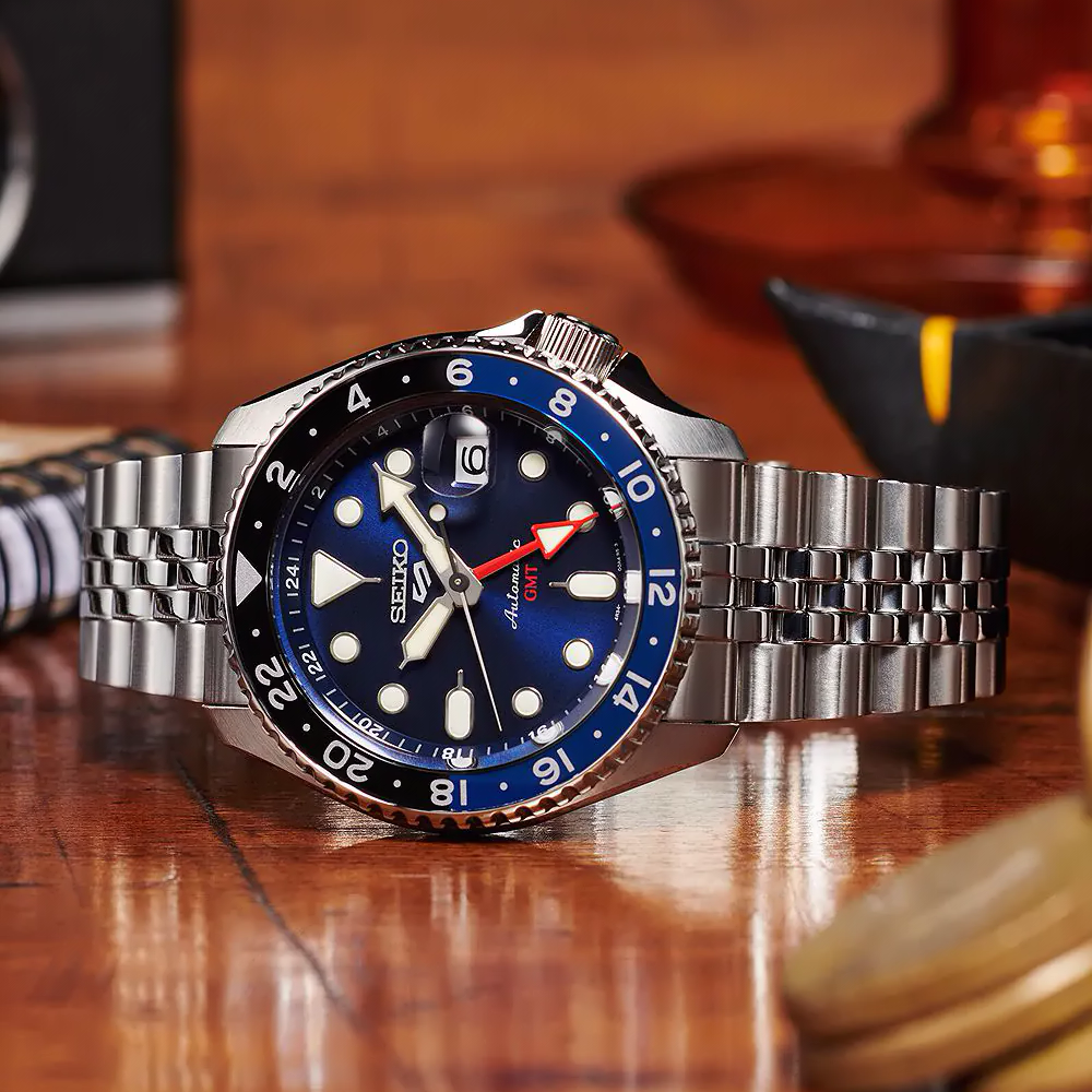 Exemple de photo d'une montre GMT de la marque Seiko